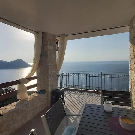 Sunset Stone House East Mani